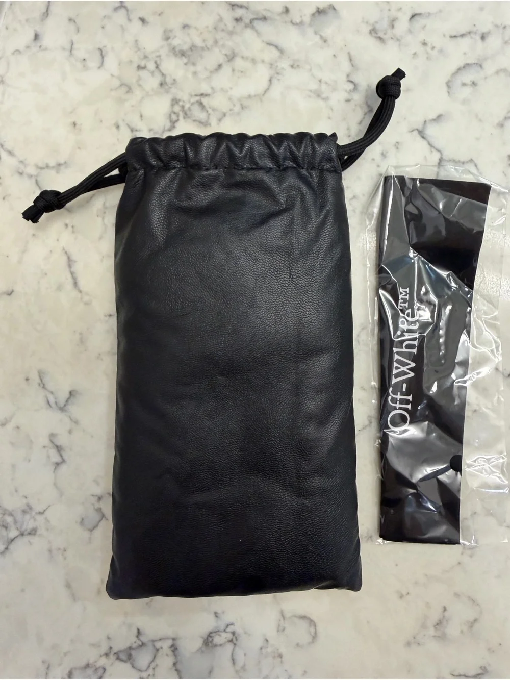 Authentic Off-White Sunglasses Pouch & Microfiber Cleaning Cloth Set Black